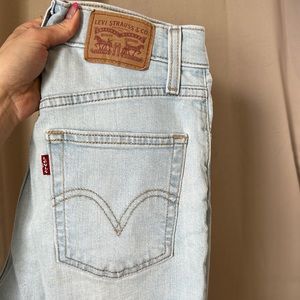 LEVI’S High Waisted Taper Jeans